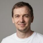 Успешный инвестор Дмитрий С. с эффективной стратегией открытия кейсов в Cs2-Case-Simulator